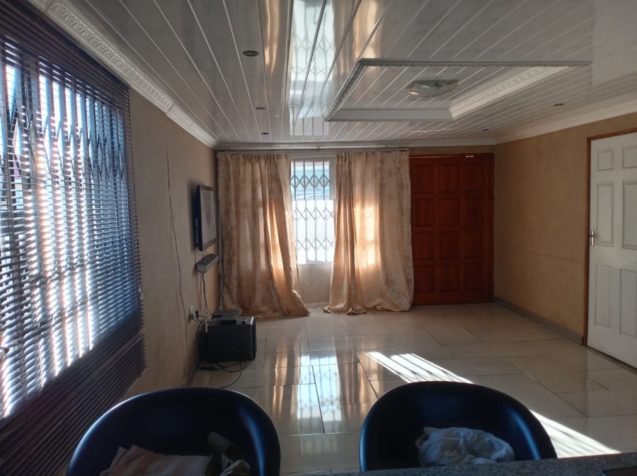 3 Bedroom Property for Sale in Mdantsane Nu 17 Eastern Cape